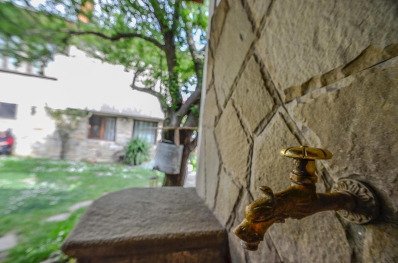 Къща За Гости Виктория Kotel Ngoại thất bức ảnh